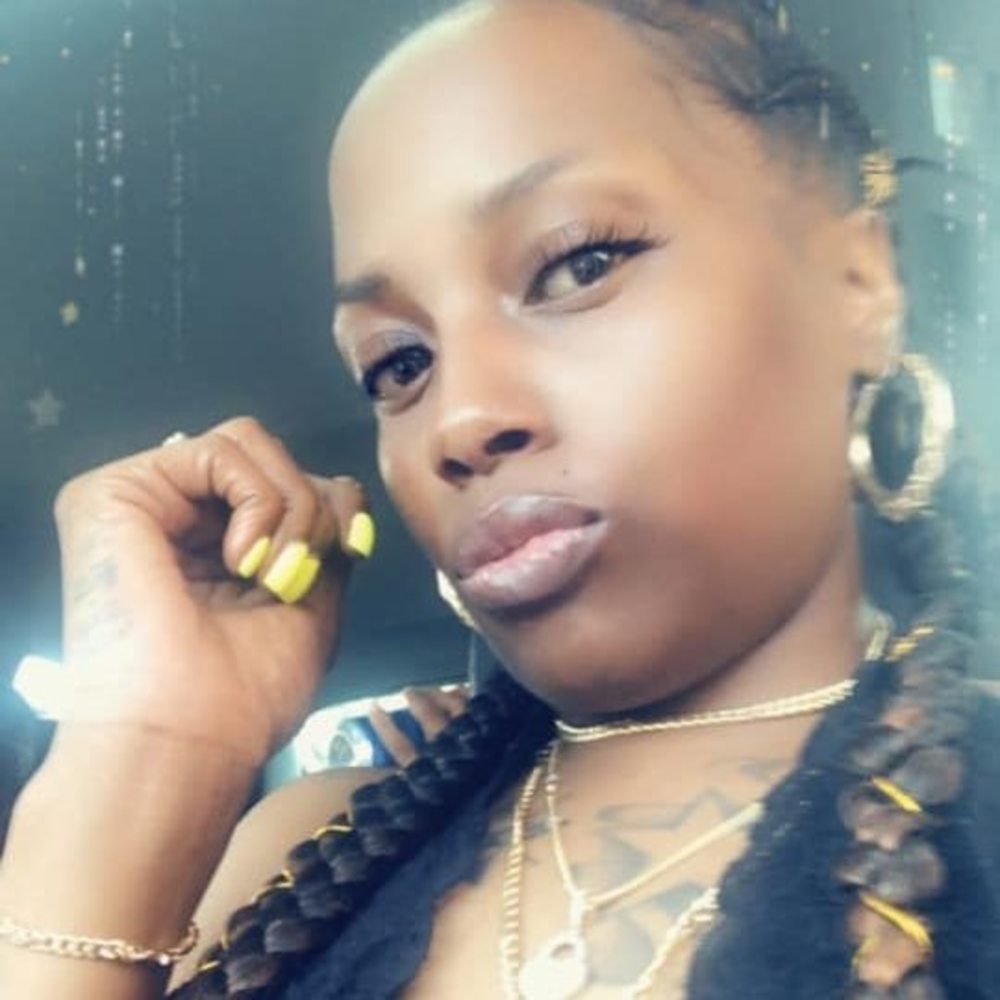 Meet your Posher, Misses